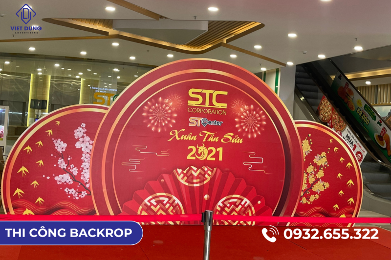 Thi công backdrop